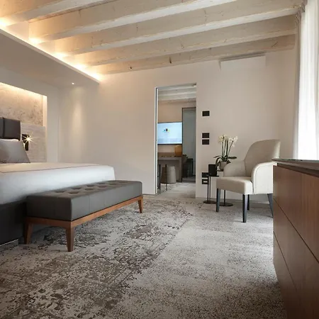 Hotell Ca' Apollonio Heritage Romano D'Ezzelino