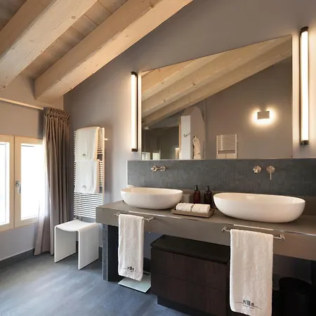 Ca' Apollonio Heritage 5* Romano D'Ezzelino